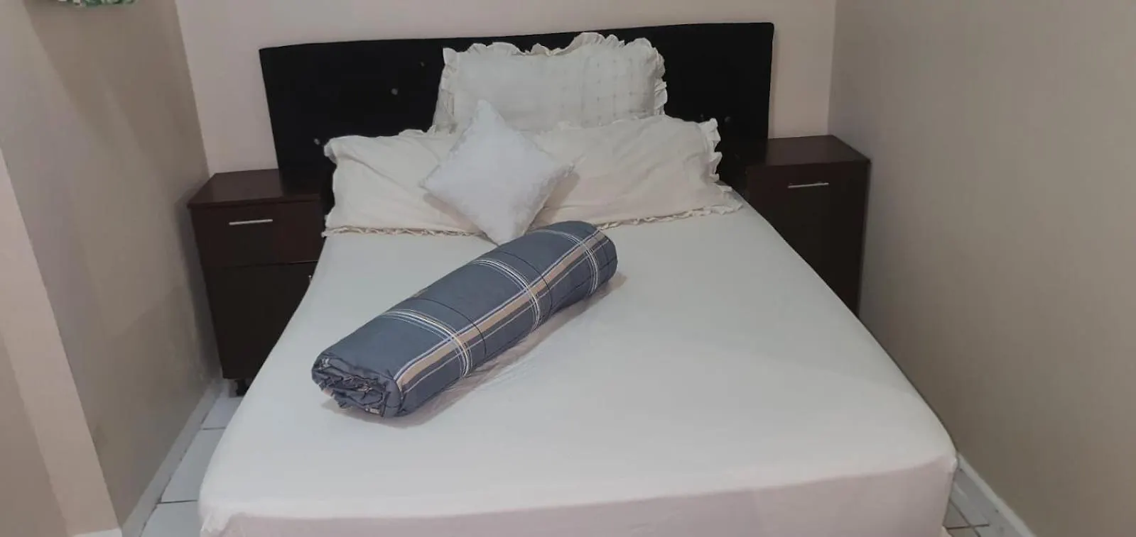 Skyway Sleep And Go Hotel Cape Town Guest house